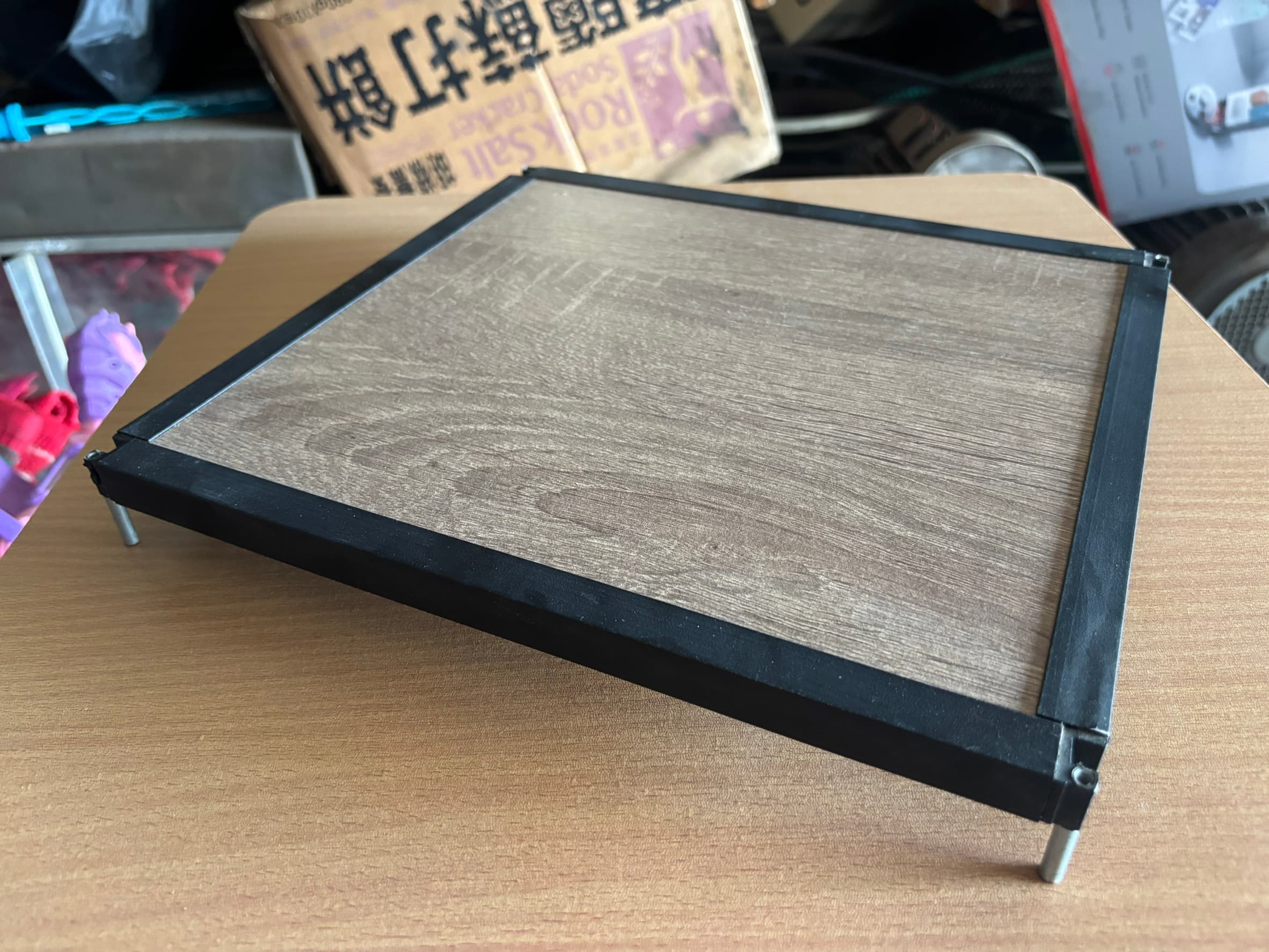 金屬框架與面板的產品結構細節